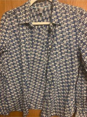 JCP Navy Blue Button-Down Shirt with White Graphic cable-car Print